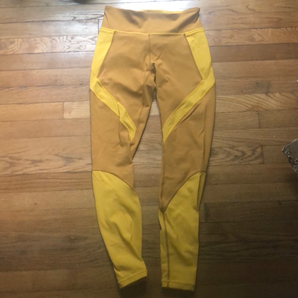 Lululemon Mustard Yellow leggings